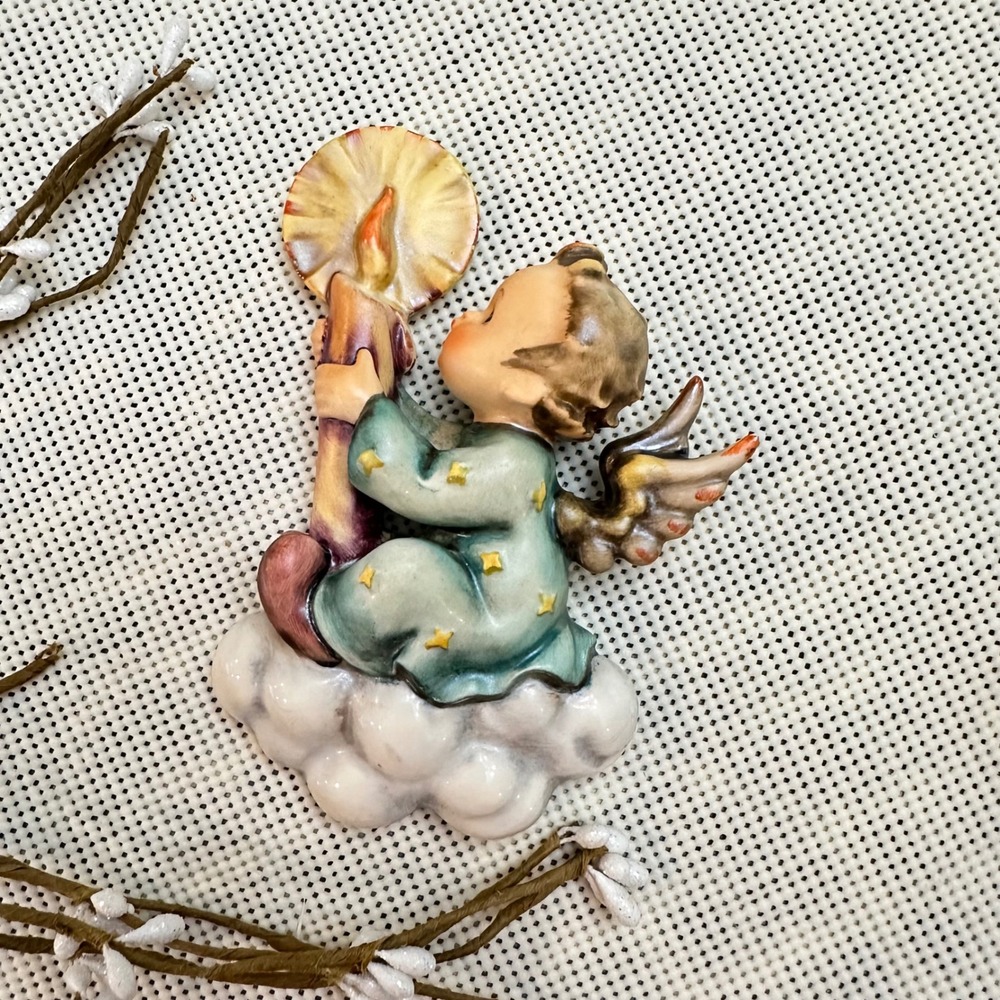 Hummel Goebel Vintage 1970's Angel on Cloud 5"‎ Wall Plaque Figurine TMK 5